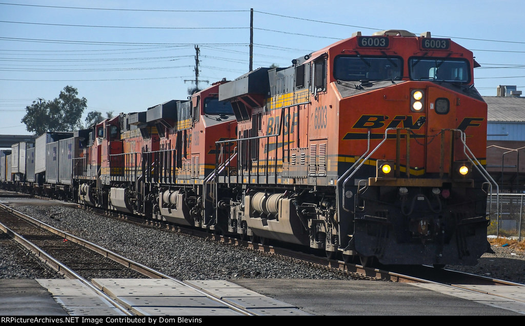 BNSF 6003